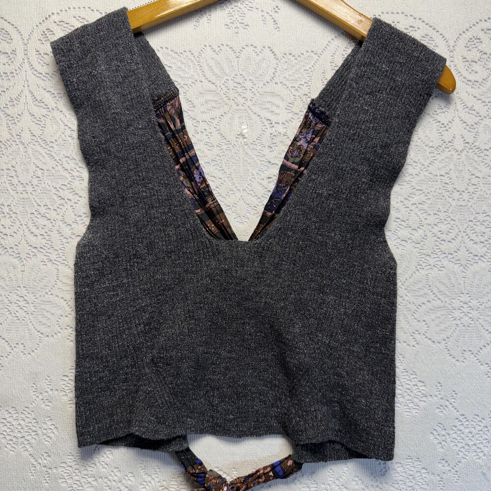 Anthropologie Sweater Vest Womens Small Gray Deep V-Neck Tie Back Knit Layering